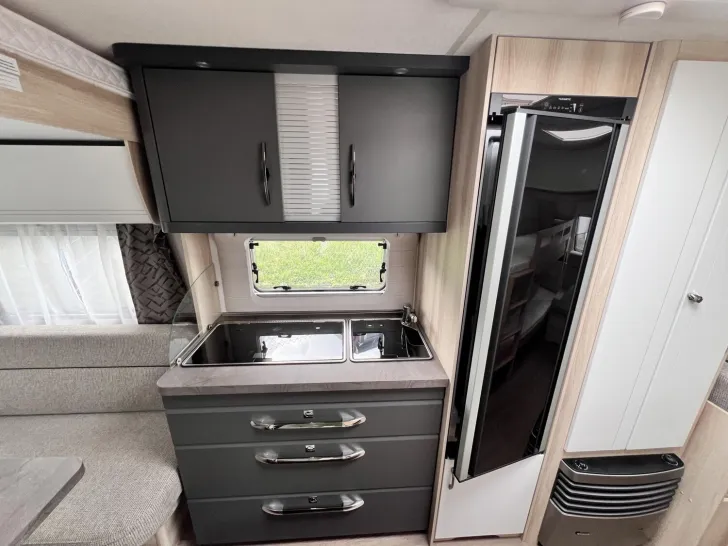 Fahrzeugbild Hobby De Luxe 515 UHK #5