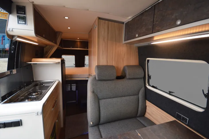 Fahrzeugbild Hymer Camper Van Grand Canyon S CrossOver Allrad*Automatik*Schlafdach #5