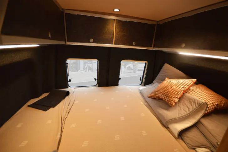 Fahrzeugbild Hymer Camper Van Grand Canyon S CrossOver Allrad*Automatik*Schlafdach #8