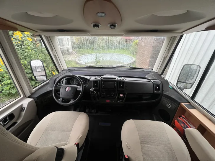 Fahrzeugbild Hymer Exsis-i 578 #6