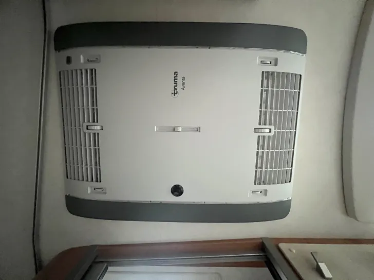 Fahrzeugbild Hymer Exsis-i 578 #27