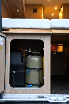 Bild 21 Laika Kosmo 6.4 Automatik 9 Gang/ 160 PS/