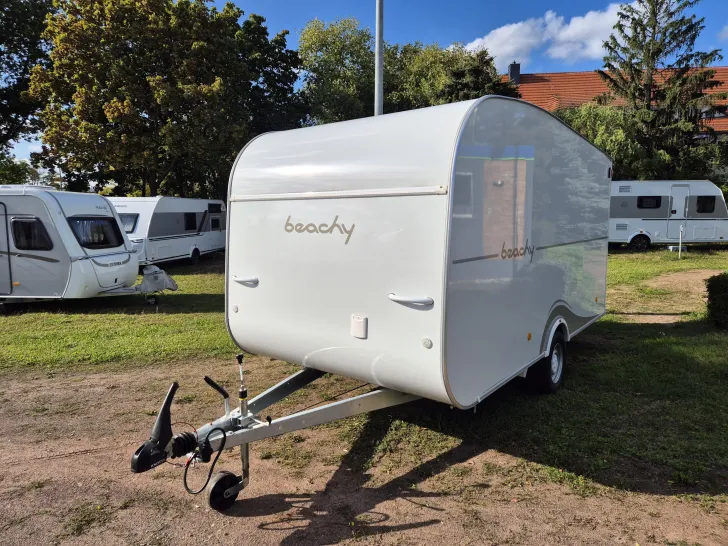 Fahrzeugbild Hobby Beachy 450 #4