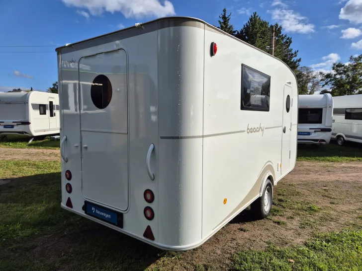 Fahrzeugbild Hobby Beachy 450 #6