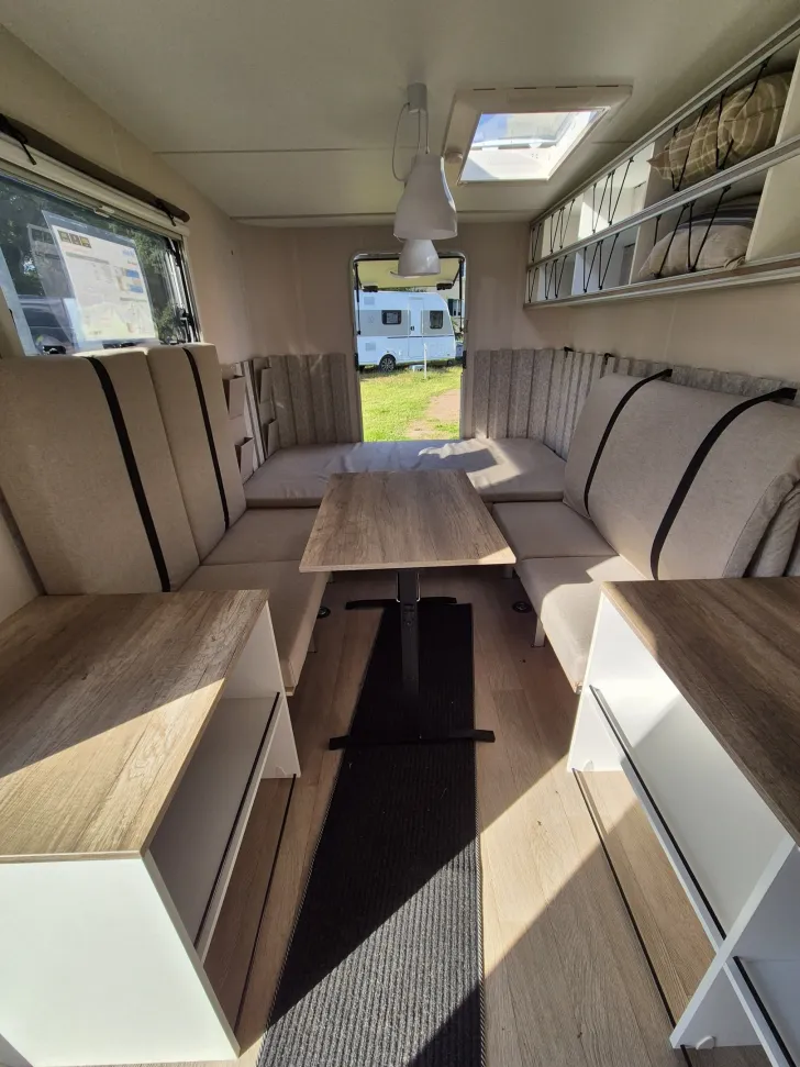 Fahrzeugbild Hobby Beachy 450 #8