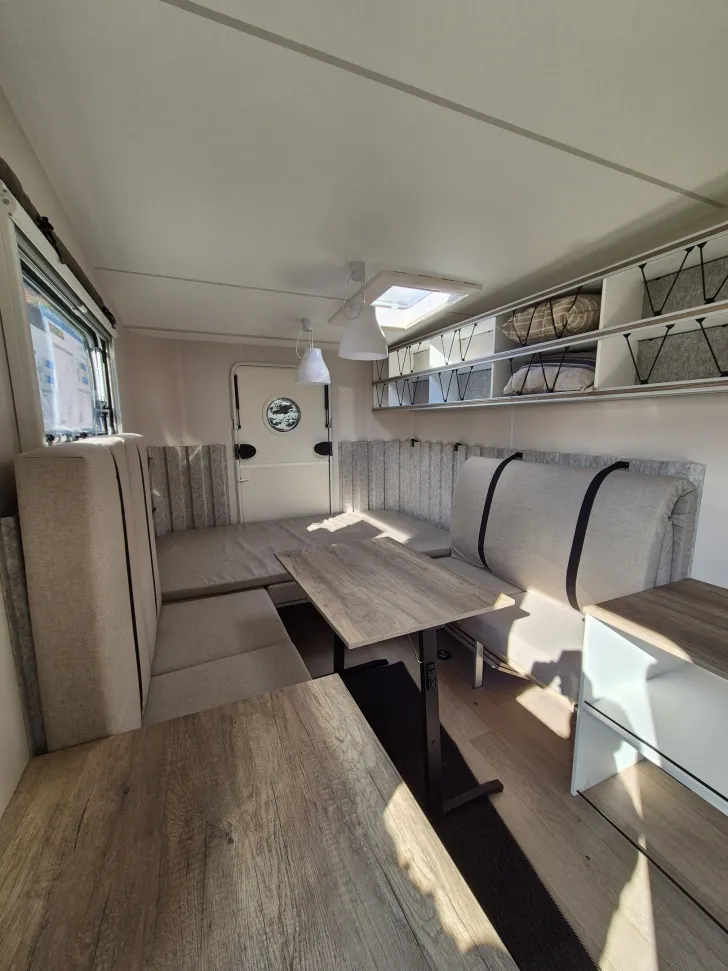 Fahrzeugbild Hobby Beachy 450 #13