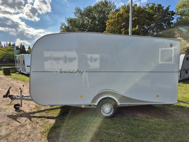 Fahrzeugbild Hobby Beachy 450 #20