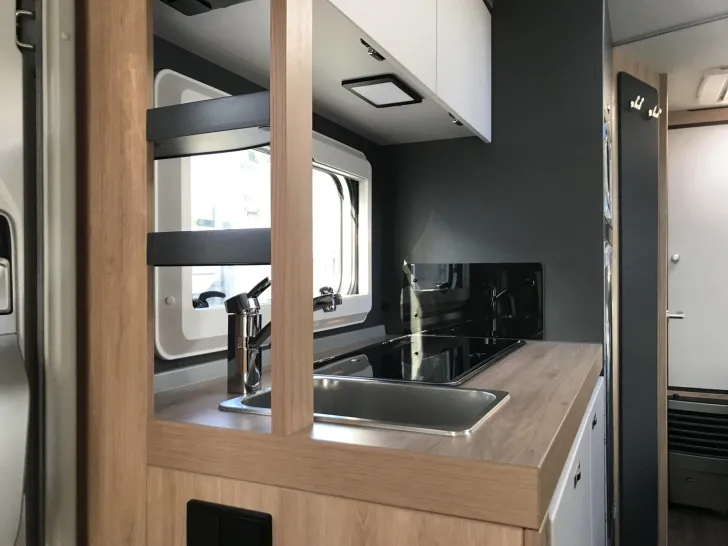 Fahrzeugbild Knaus Sport 500 KD Mod.2026; 1800kg; 177L Kühlschrank #9