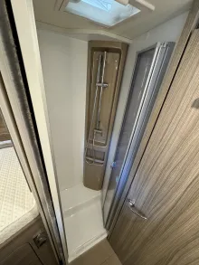 Fahrzeugbild Bürstner Lyseo I 727 G 180 PS Alde Einzelbetten #17