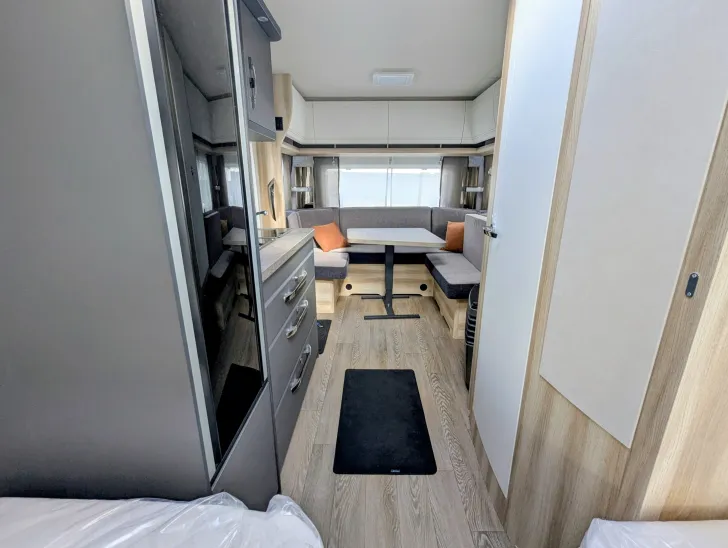 Fahrzeugbild Hobby De Luxe 495 UL Modell 2026 Sie sparen 1.841,- #8