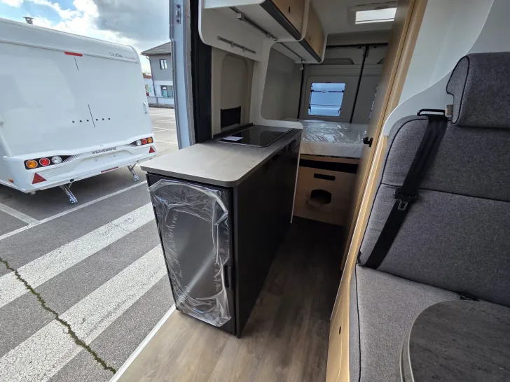 Fahrzeugbild Sunlight Camper Van Cliff 600 #6