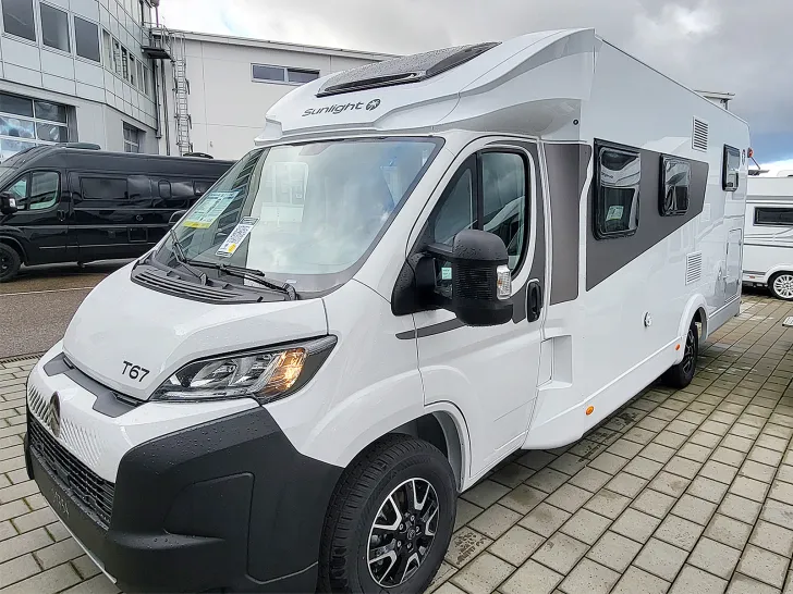 Fahrzeugbild Sunlight TEILINTEGRIERT T67 #3