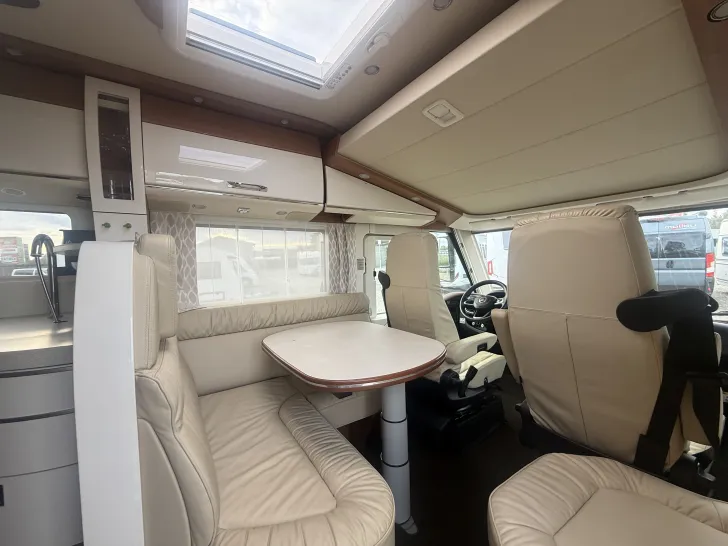 Fahrzeugbild Carthago chic c-line I 4.9 LE L #8