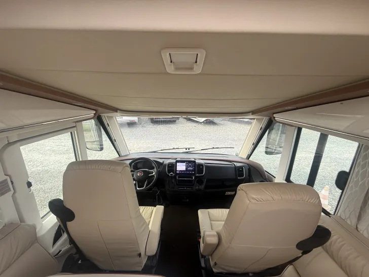 Fahrzeugbild Carthago chic c-line I 4.9 LE L #9