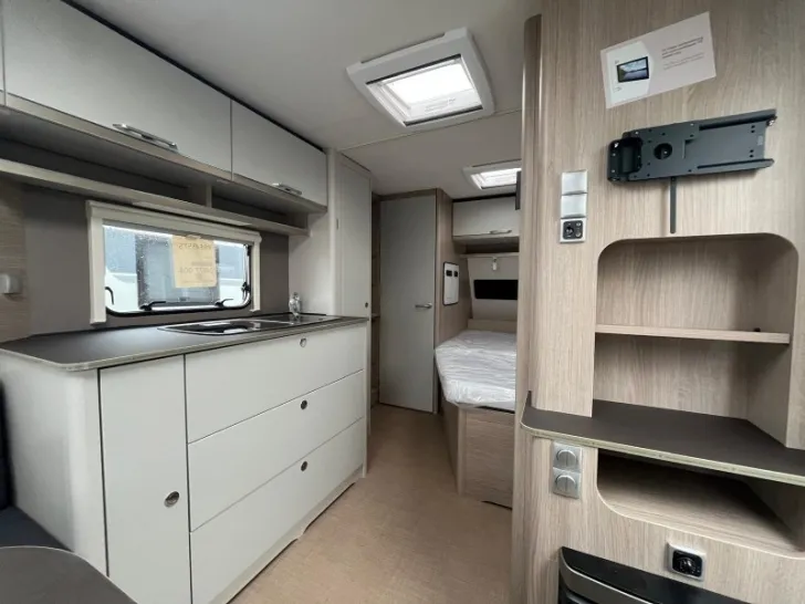 Fahrzeugbild Bürstner Premio 455 TS Black Forest SOFORT VERFÜGBAR!! #7