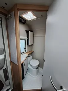 Fahrzeugbild Knaus Sport 400 QD #9