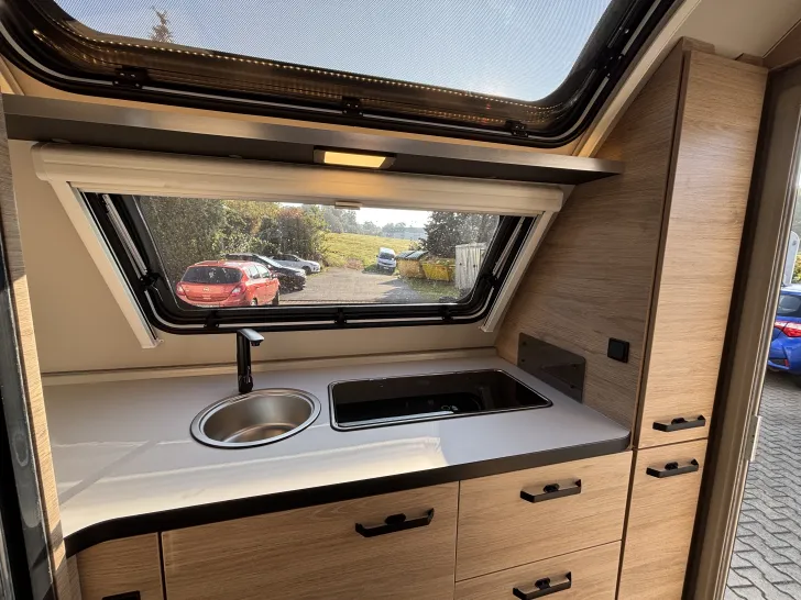 Fahrzeugbild Weinsberg CaraOne 390 PUH #14