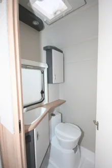 Fahrzeugbild Knaus Sport 400 QD #16