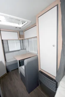 Fahrzeugbild Knaus Sport 400 QD #11