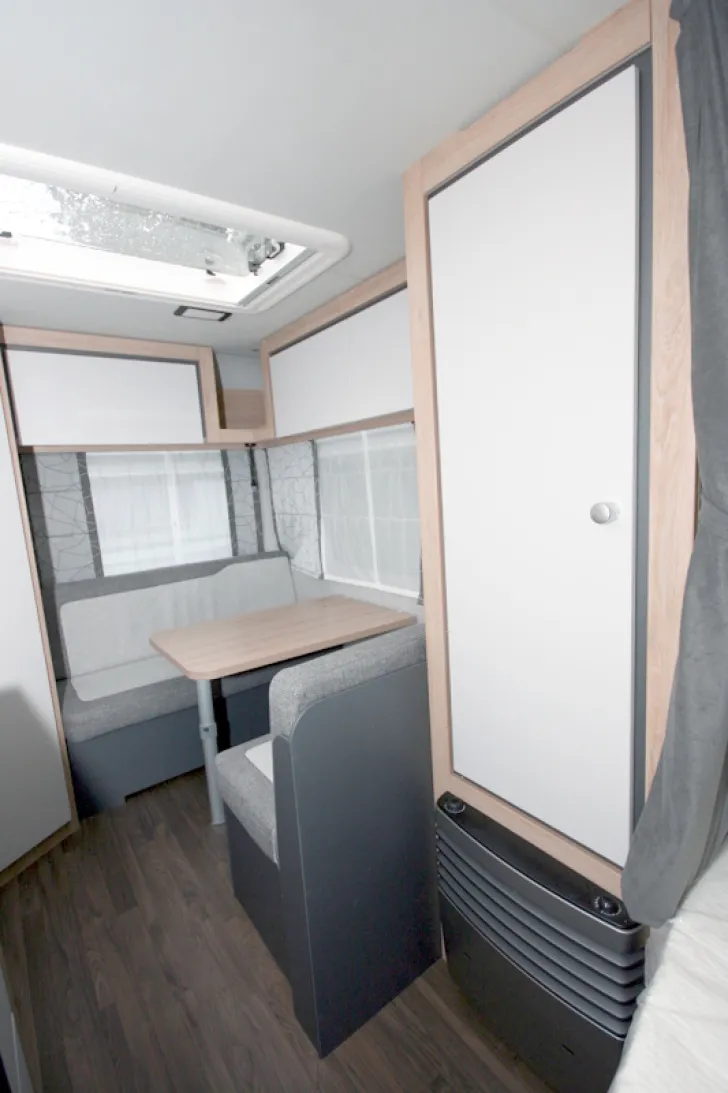 Fahrzeugbild Knaus Sport 400 QD #11