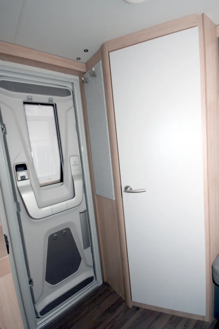 Fahrzeugbild Knaus Sport 400 QD #15