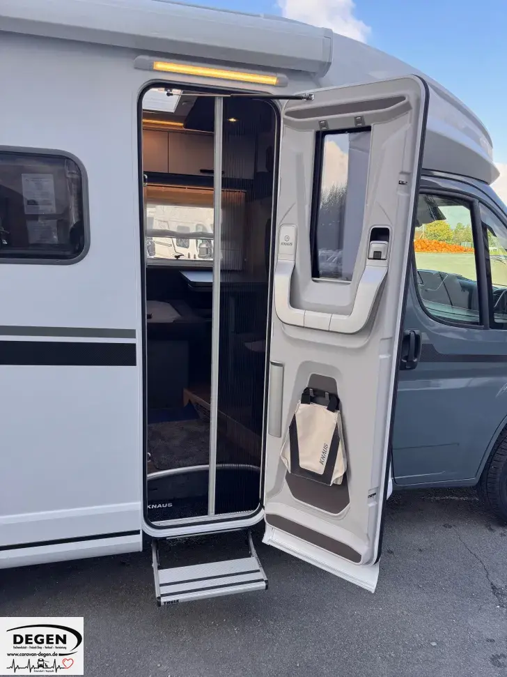 Fahrzeugbild Knaus L!VE TI 650 MEG Platinum Selection AHK,180PS, Automatik uvm. #9
