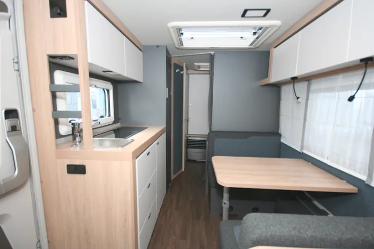 Fahrzeugbild Knaus Sport 500 KD #11