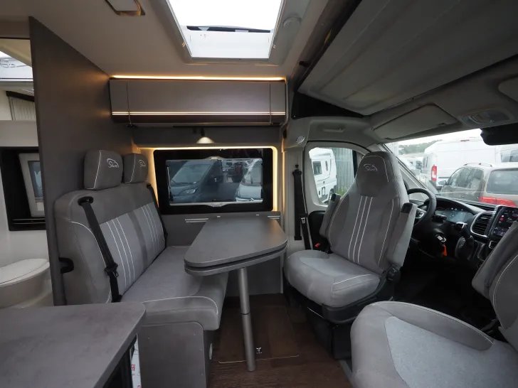 Fahrzeugbild Pössl Summit 600 Shine, Maxi/Autom., ACC, Assist. #6