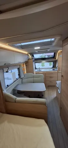 Fahrzeugbild Knaus Südwind 500 PF 60 YEARS Bugküche #10