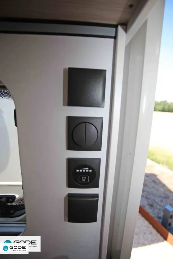 Fahrzeugbild Fendt Apero 495 SKM /Kinderzimmer/ab 221,- Euro monatl #16