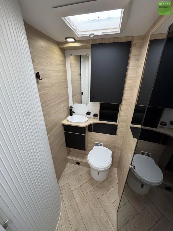 Fahrzeugbild Challenger Teilintegriert Etape Edition 260 Arctic Navi #18