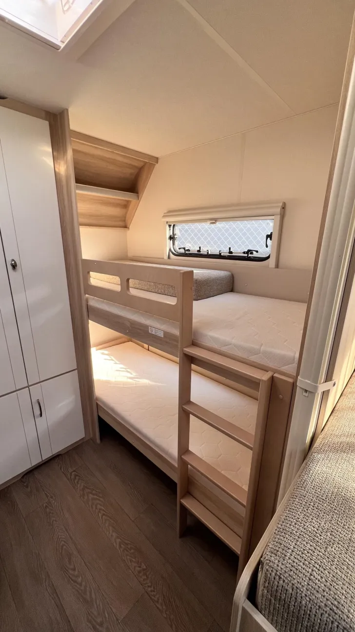 Fahrzeugbild Hobby De Luxe 545 KMF #5