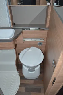 Fahrzeugbild Weinsberg CaraCompact 640 MEG EDITION [PEPPER] 170PS-Automatik #15