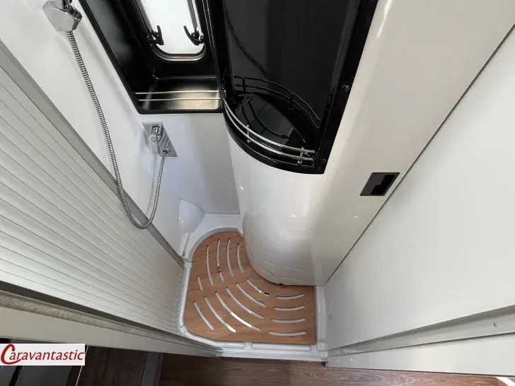 Fahrzeugbild Pössl H-LINE SUMMIT SHINE 600 L #17