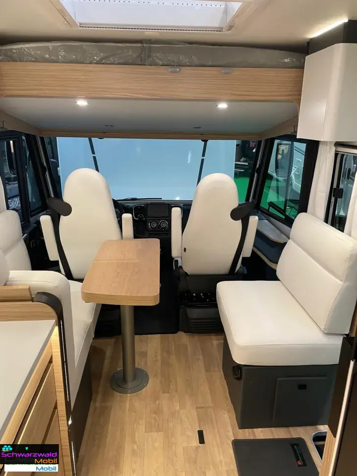 Fahrzeugbild Pilote G720FGJ EXPRESSION #5