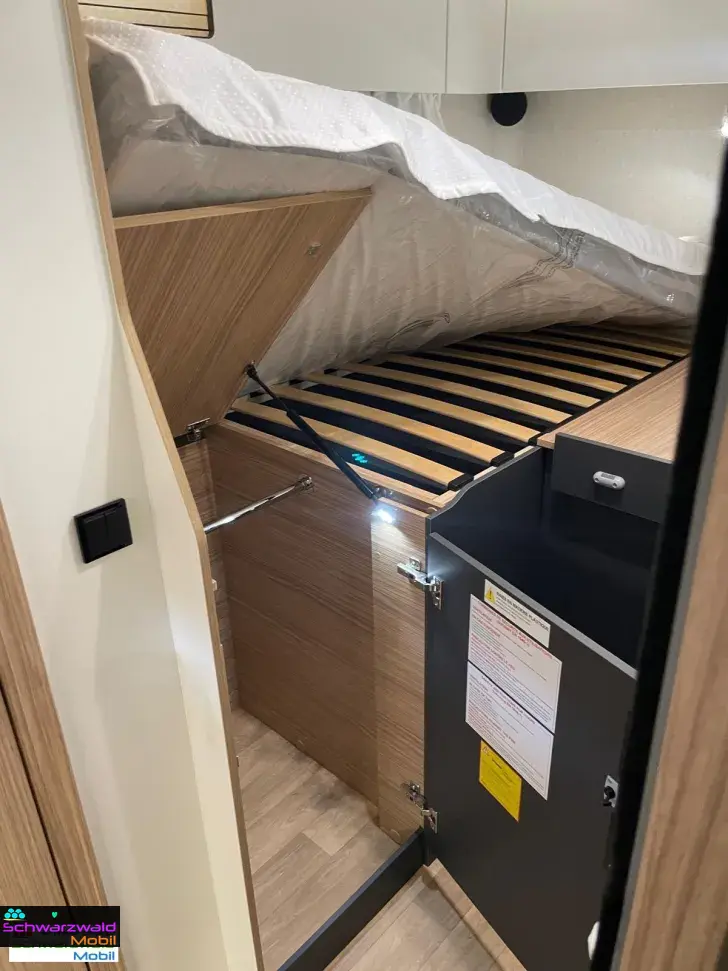 Fahrzeugbild Pilote G720FGJ EXPRESSION #10