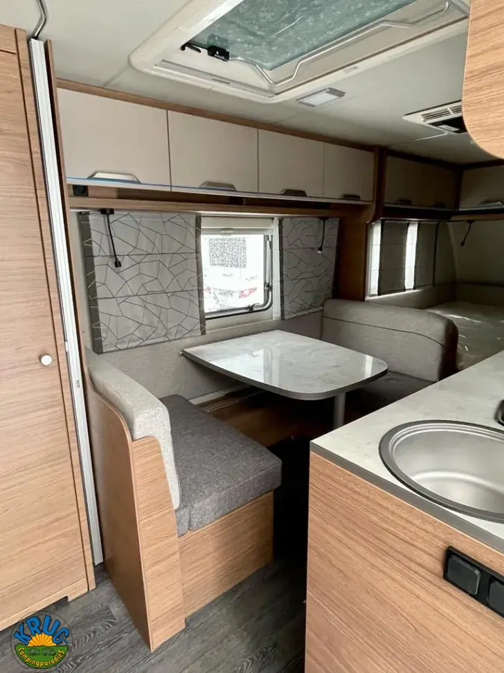 Fahrzeugbild Knaus Sport 540 FDK Mover & Klima, Hagel #6