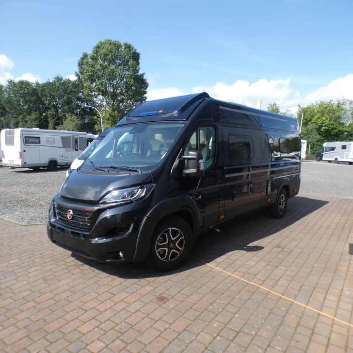 Fahrzeugbild Eura Mobil Van 635 EB Automatik, Solar #2