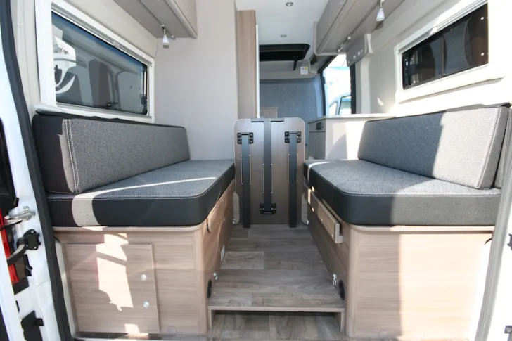 Fahrzeugbild Carado Camper Van 541 PRO #22