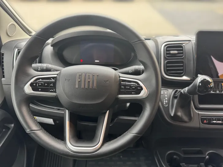 Fahrzeugbild Sunlight Camper Van Cliff 600 Adventure Edition RT #8