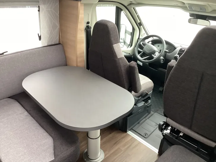 Fahrzeugbild Knaus L!VE TI 700 MEG Platinum Selection *MJ 26*180 PS*Automatik*4,25 t #9