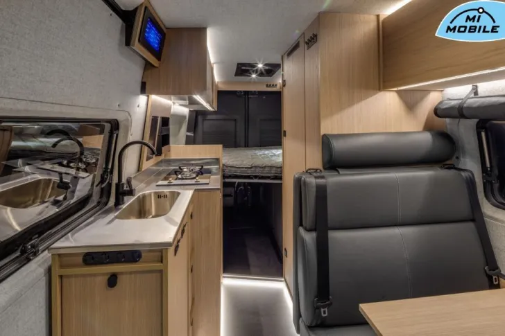 Fahrzeugbild Dovra RIG X-610 "Mi-Mobile Hauspreis" #9