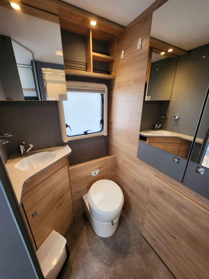 Fahrzeugbild Dethleffs Just Camp T 6762 #15