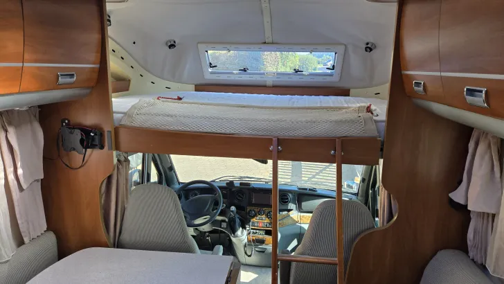 Fahrzeugbild Laika Kreos 3001 #5