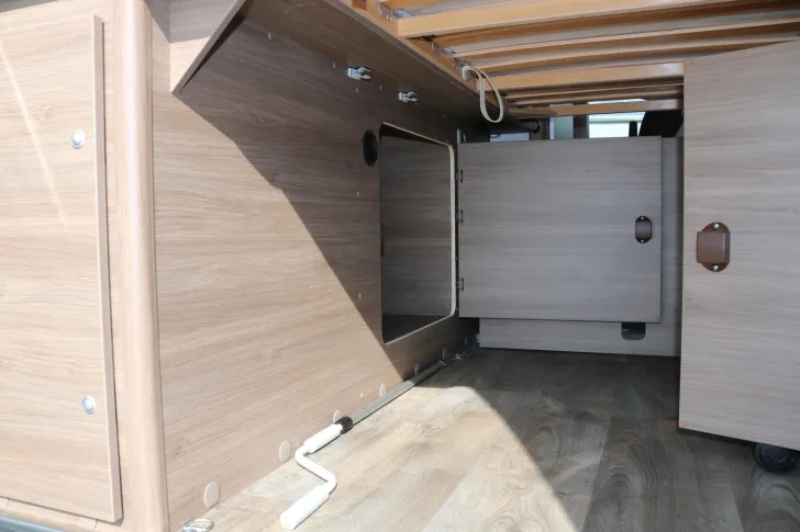 Fahrzeugbild Carado Camper Van CV 640 AT9G+EX Mietfahrzeug 2025 #8