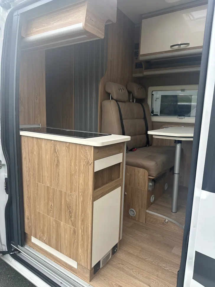 Fahrzeugbild Megamobil MEGA REVOLUTION 640 BasisFzg. Erstzulassung 2021 #6