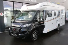 Fahrzeugbild Bürstner Limited T 727 G AT9G+Markise+TV+Hubbett #3