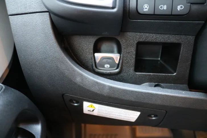 Fahrzeugbild Bürstner Limited T 727 G AT9G+Markise+TV+Hubbett #20