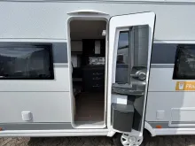 Fahrzeugbild Hobby De Luxe 460 UFe #6