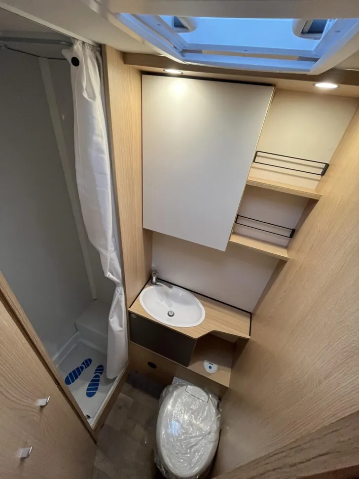 Fahrzeugbild LMC Tourer A 690 #11